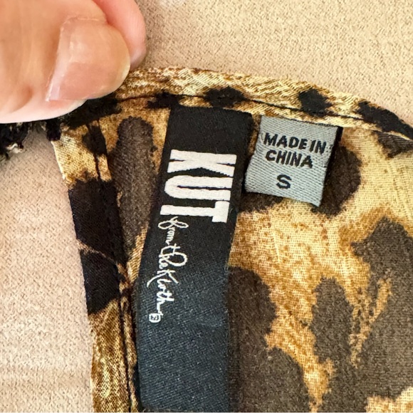 KUT FROM THE KLOTH. Animal Print, Sheer top. Embellishing on front hem. … - Picture 11 of 12